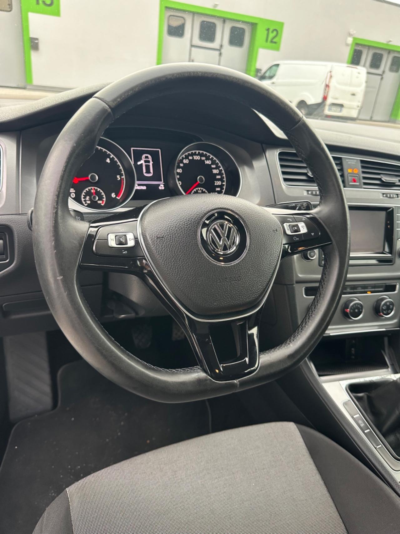 Volkswagen Golf 1.6 TDI 5p. Highline BlueMotion Technology