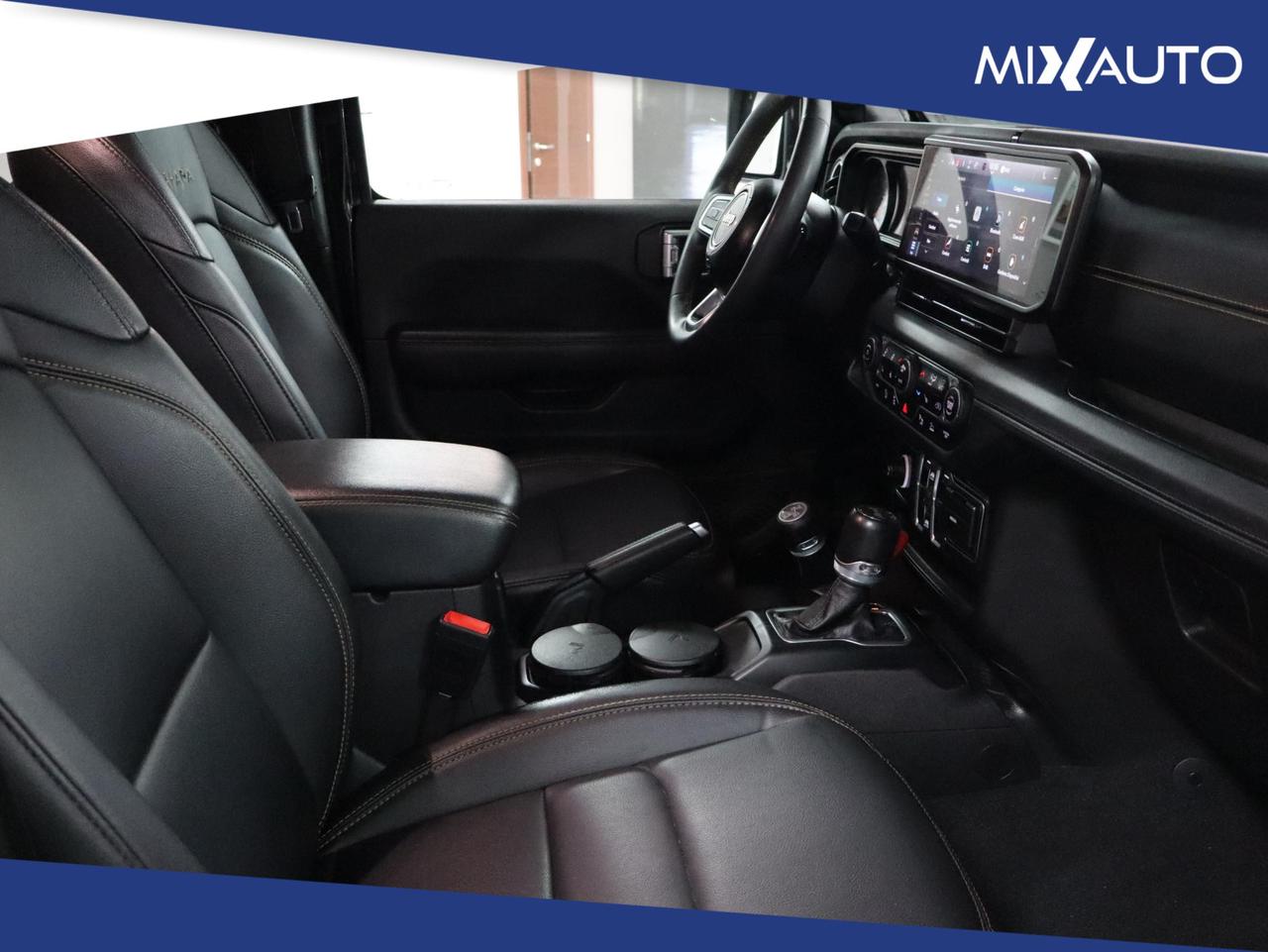 Jeep Wrangler Unlimited 2.0T Sahara GME 270CV 8ATX