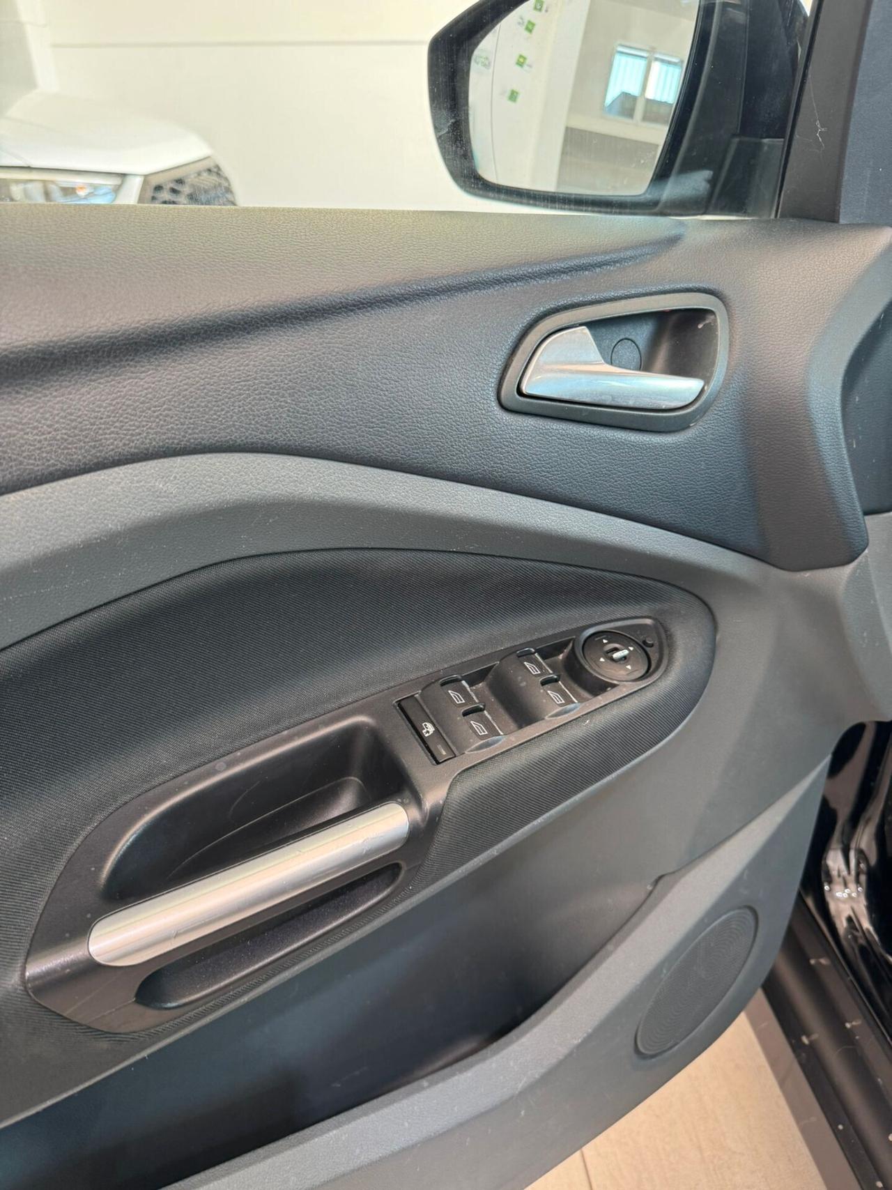 Ford C-Max 1.6 TDCi 115CV Titanium
