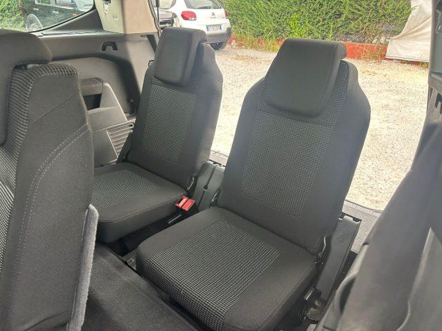 PEUGEOT 5008 7 posti ! 1.6 HDi 110CV Tecno