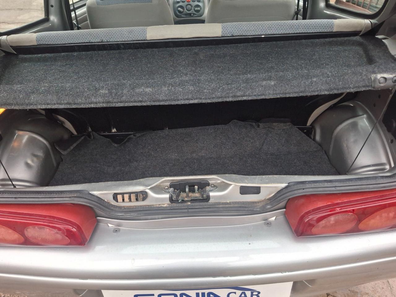 Fiat 600 1.1 Class idroguida e aria condizionata neopatentati