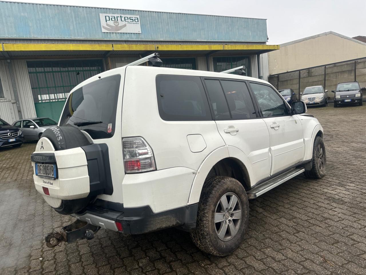 Mitsubishi Pajero 3.2 DI-D 16V 5p. Intense