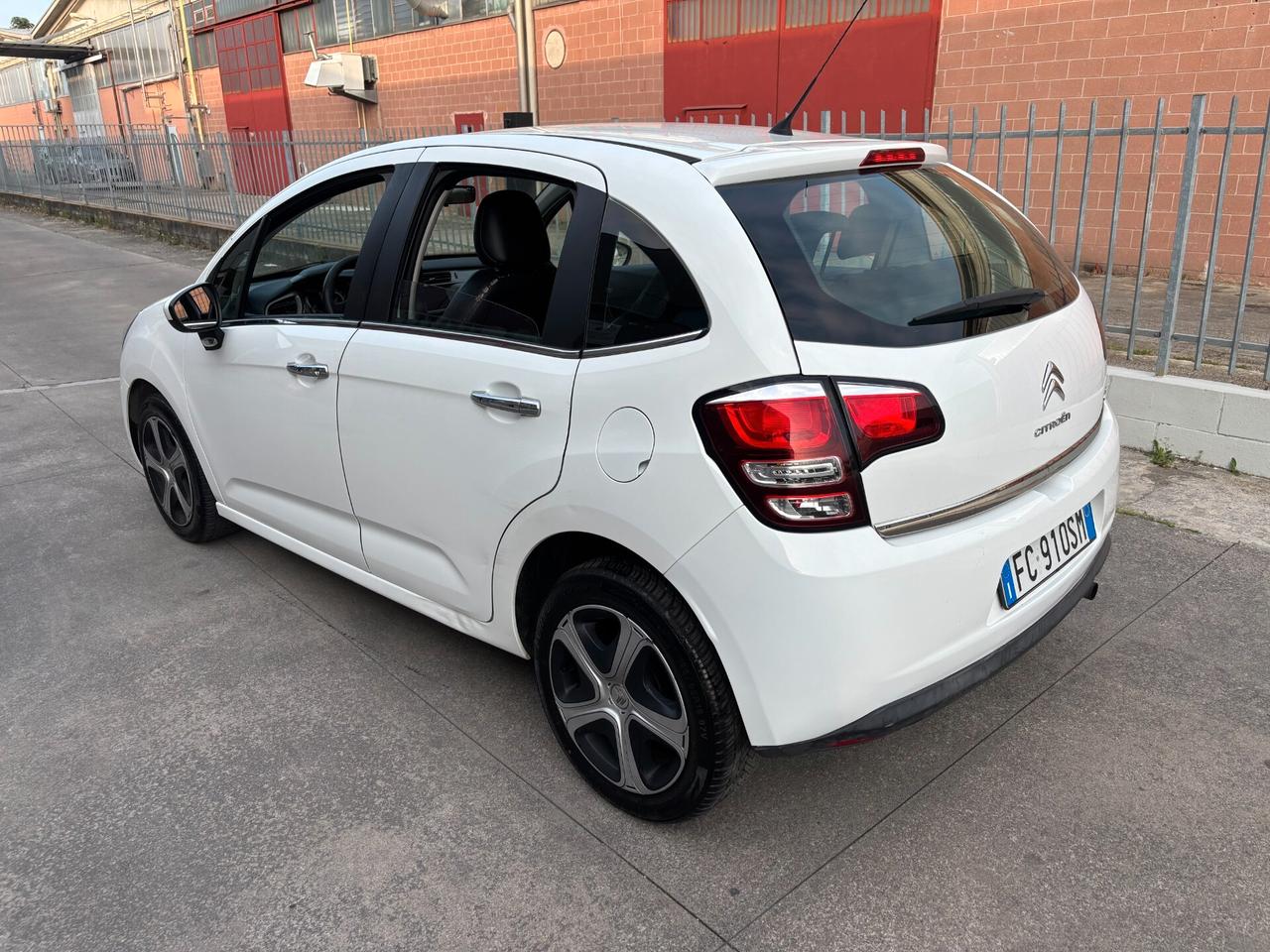 Citroen C3 PureTech 82 Live Edition