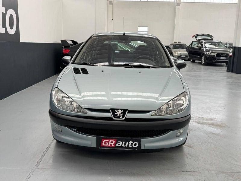 Peugeot 206 1.4 16V 5p. Roland Garros
