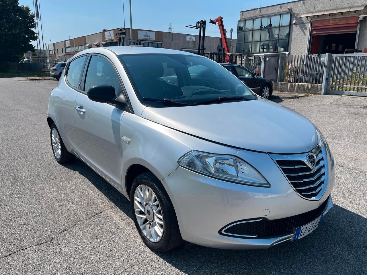 Lancia Ypsilon 1.2 69 CV 5 porte Elle