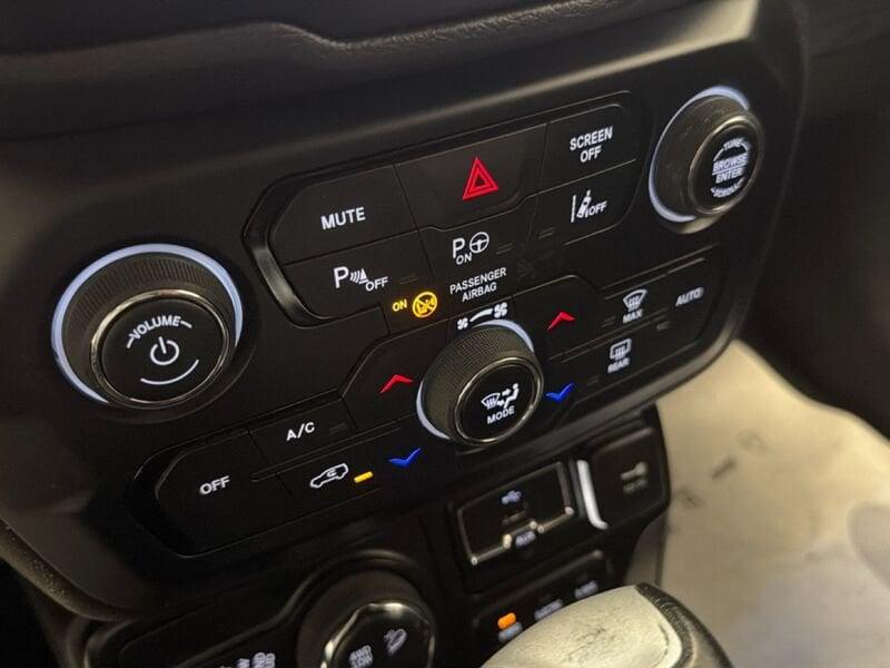 Jeep Renegade 4xe 1.3 T4 PHEV 240cv Upland Cross 4xe Auto
