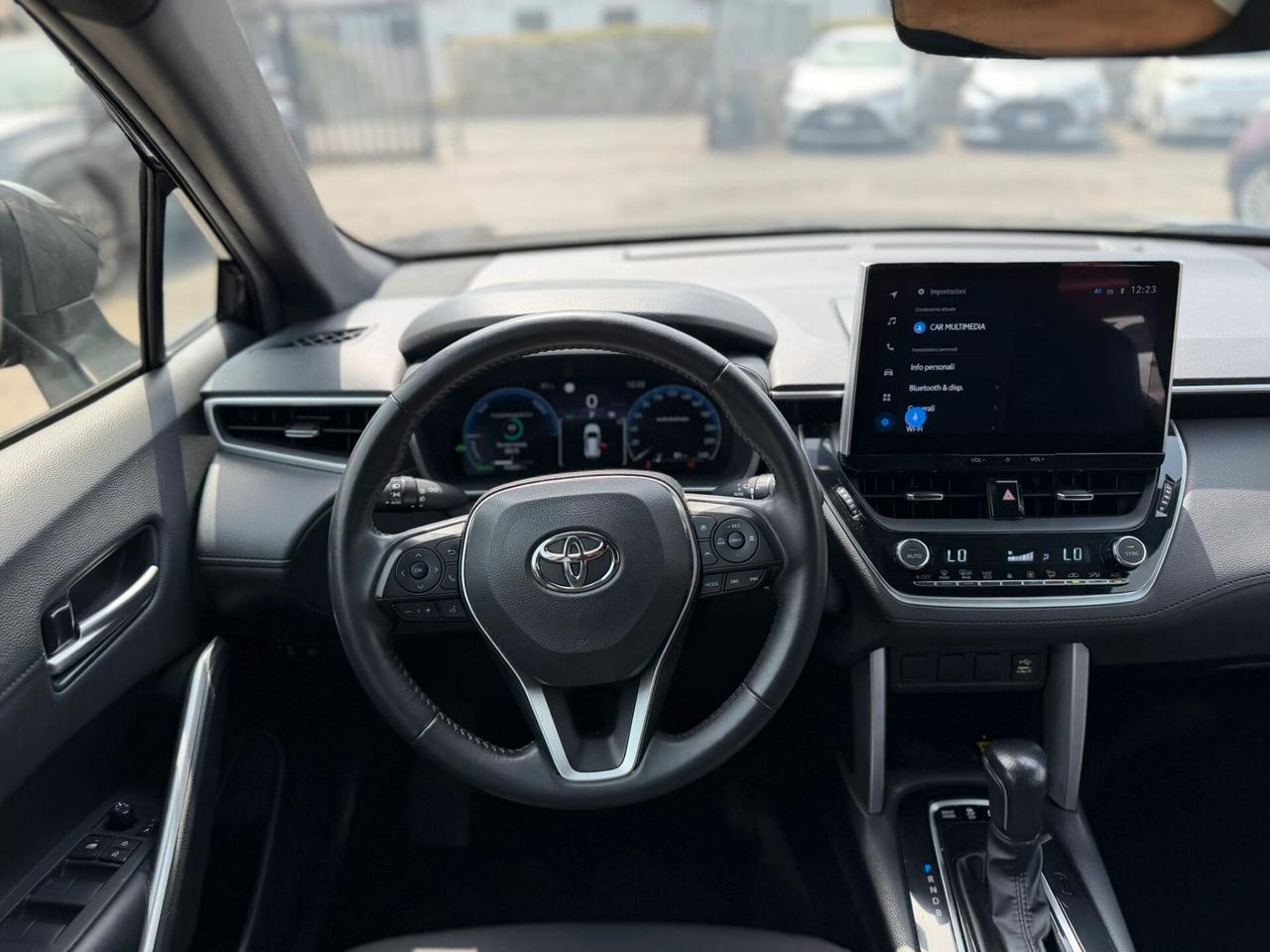 Toyota Corolla Cross 2.0 Hybrid 197 CV E-CVT Trend