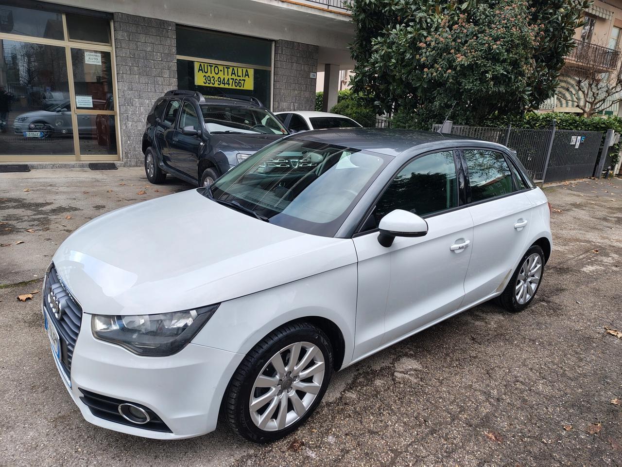 Audi A1 1.2 TFSI S line edition plus