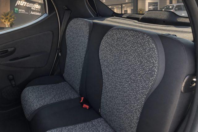 LANCIA Ypsilon HYBRID SILVER