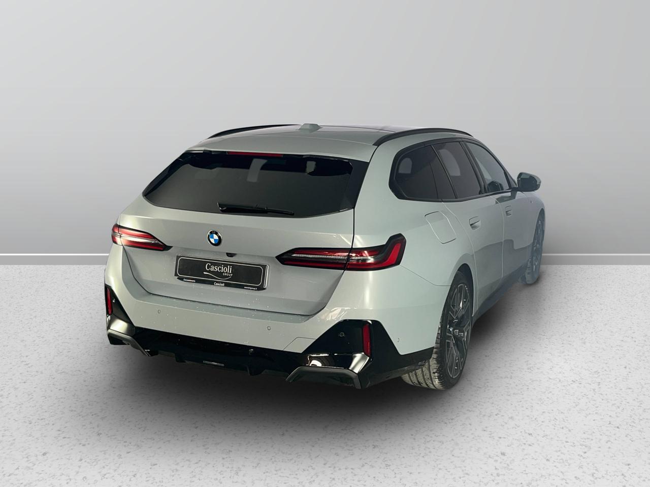 BMW Serie 5 G61 2024 Touring - 520d Touring 48V xdrive MSport Pro auto