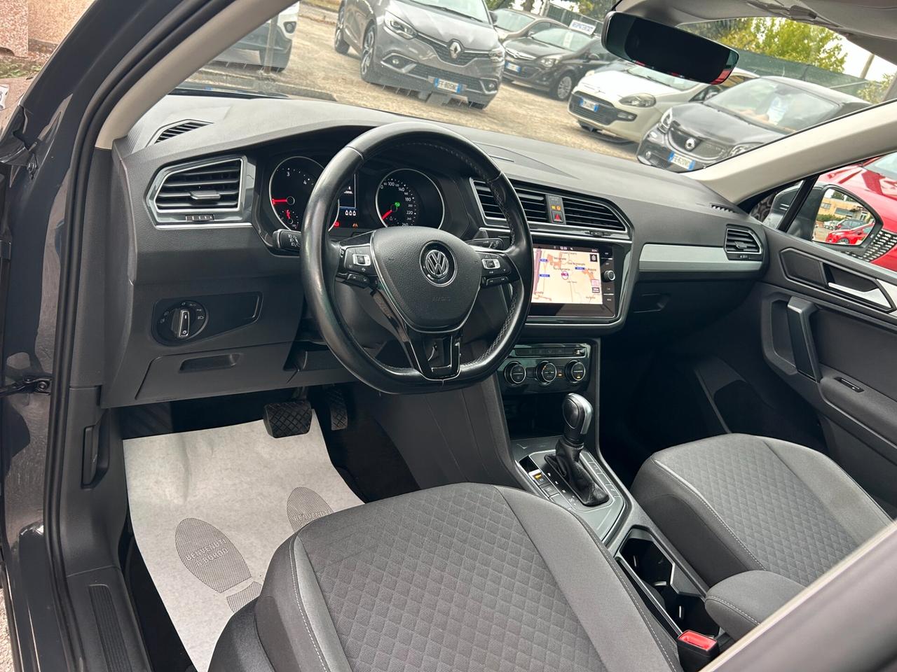 " DA VETRINA " Volkswagen Tiguan 2.0 TDI DSG Business