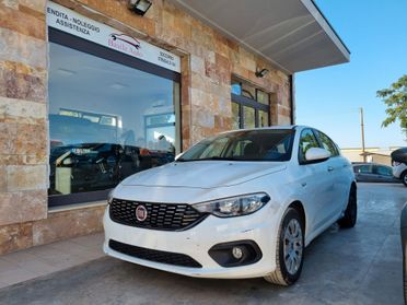 Fiat Tipo 1.3 Mjt S&S 5 porte Easy