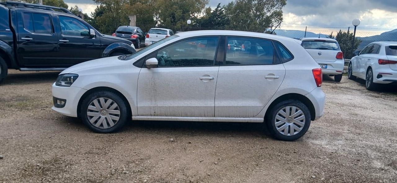 Volkswagen Polo 1.2 TDI Comfortline - 2014