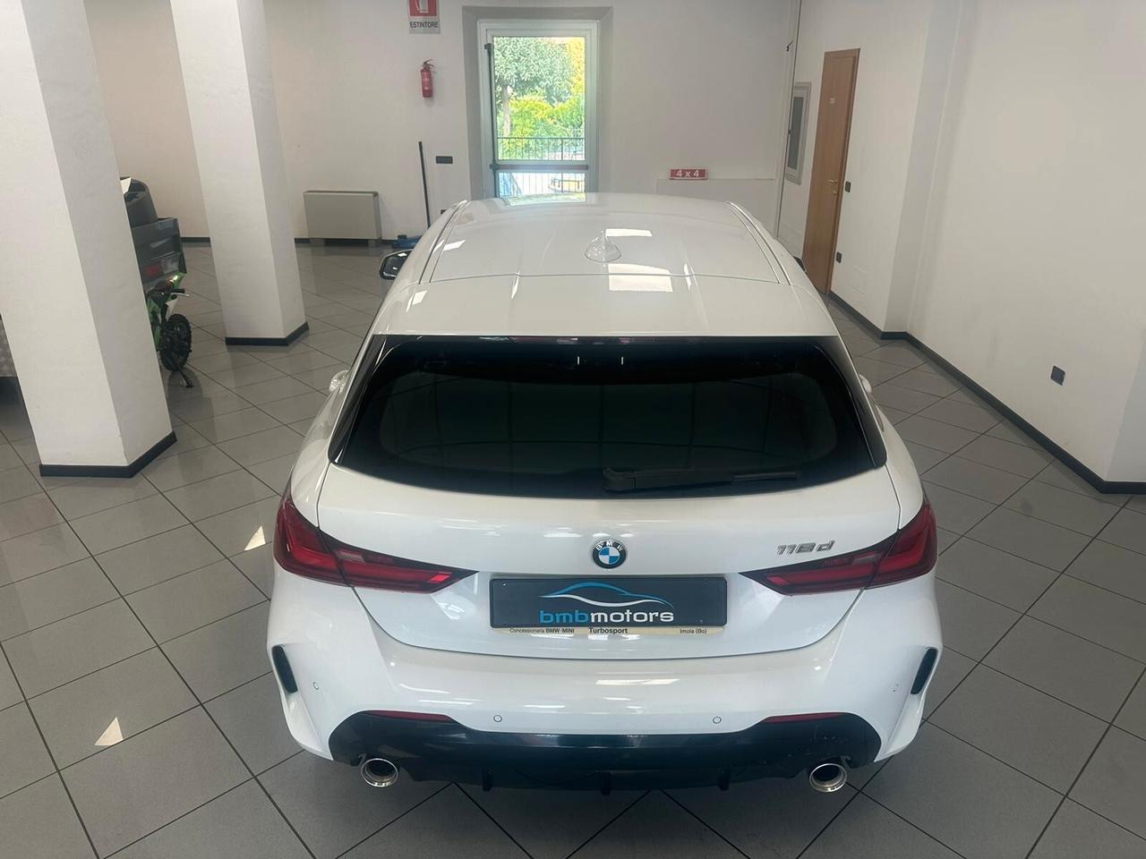 Bmw 118 118d 5p. Msport