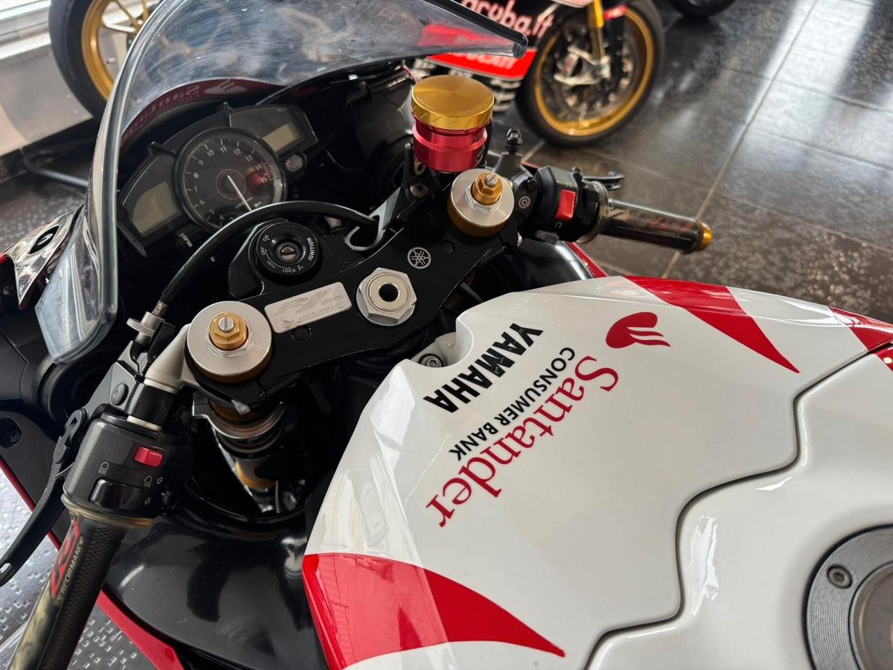 Yamaha YZF R1 santander limited edtion