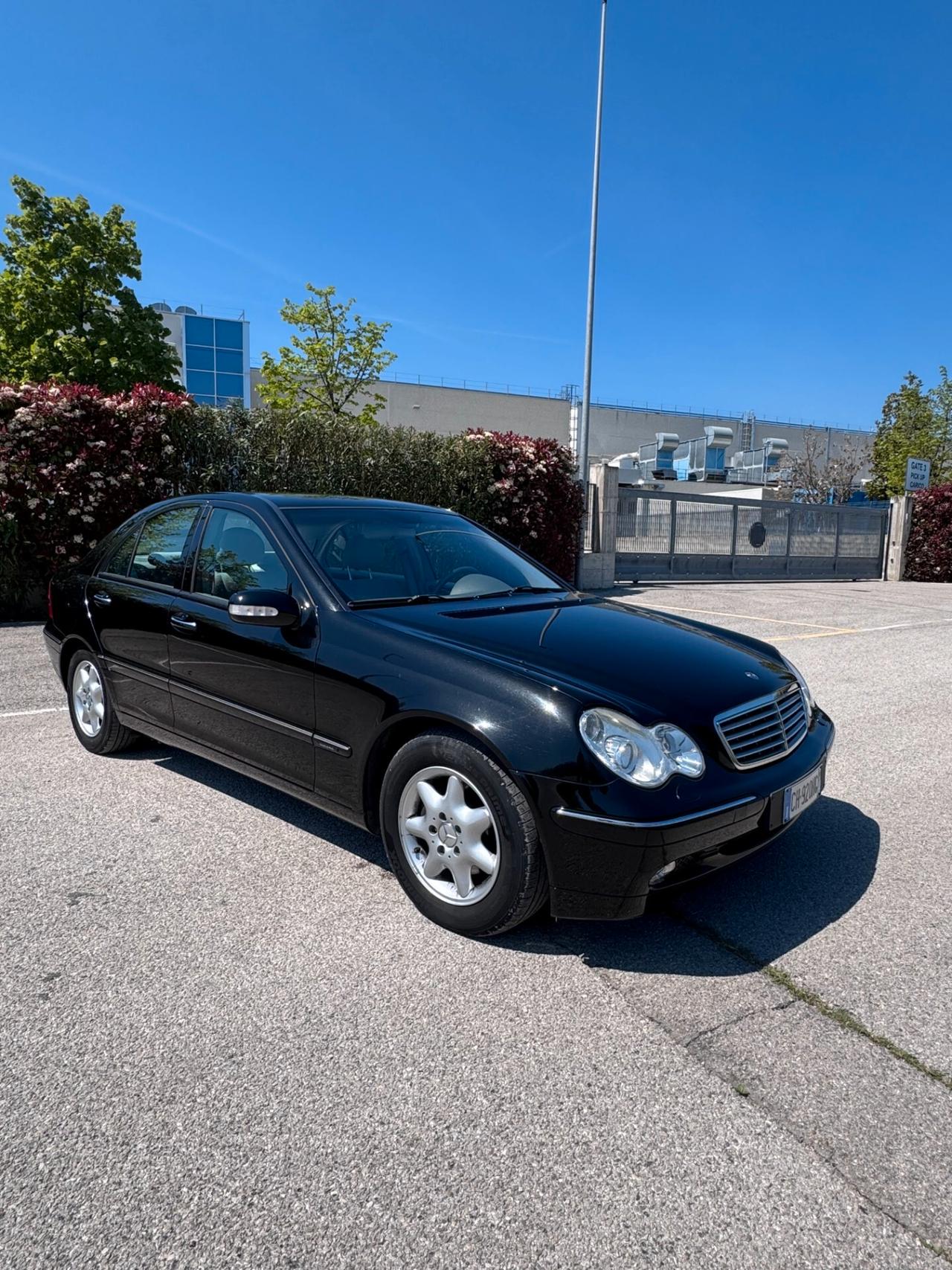 Mercedes-benz C 200 CDI cat Elegance