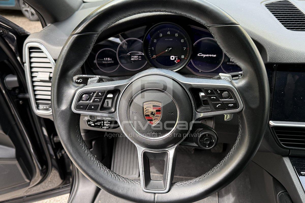 PORSCHE Cayenne Coupé 3.0 V6
