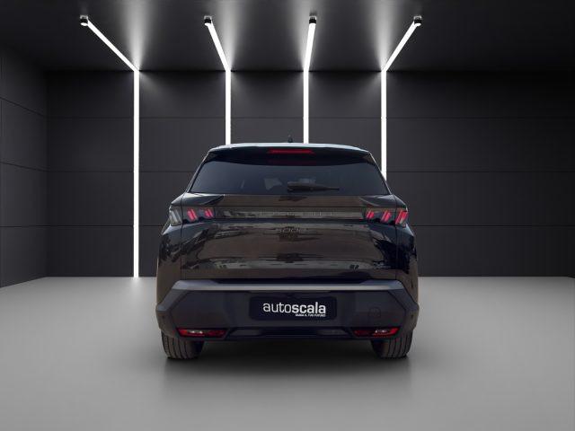 PEUGEOT 5008 Hybrid 136 e-DCS6 Allure