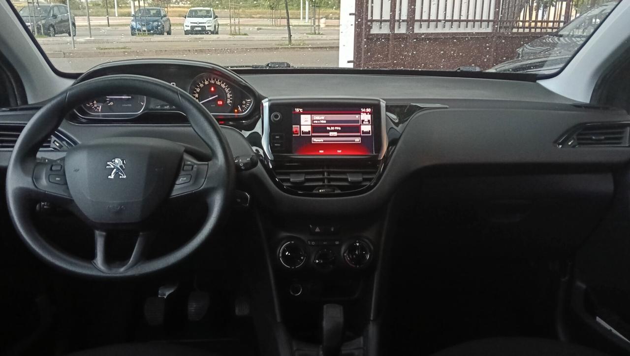 PEUGEOT 208 1.2 BENZ NAVI -PREZZO PROMO