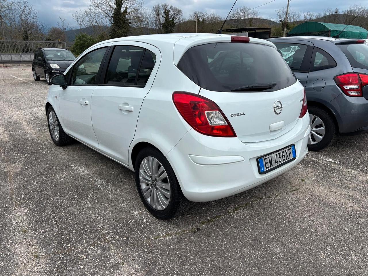Opel Corsa 1.3 CDTI 5 porte - 2014