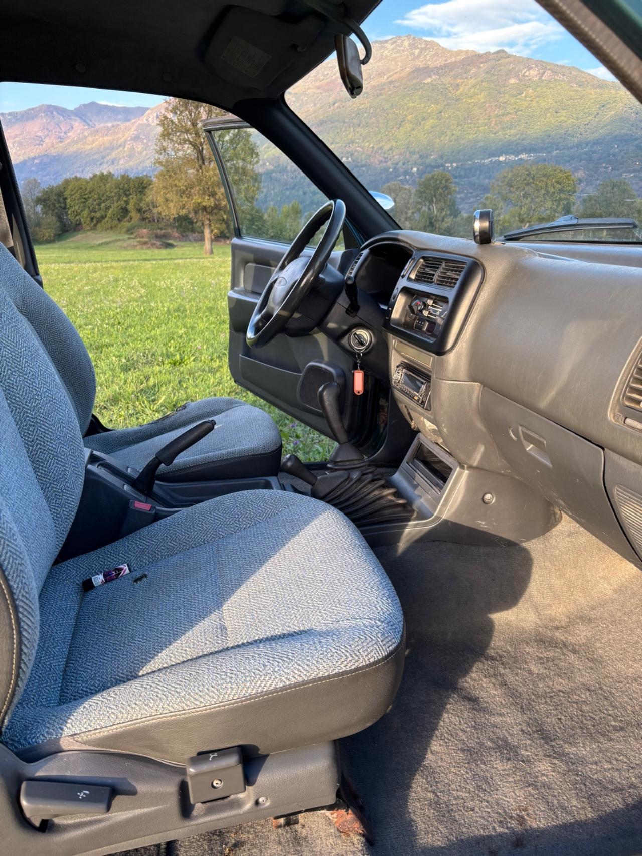 Mitsubishi L200 2.5 AUTOCARRO MOLTISSIMI LAVORI ESEGUITI