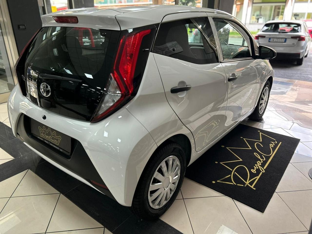 Toyota Aygo 1.0 - 5p - Gpl