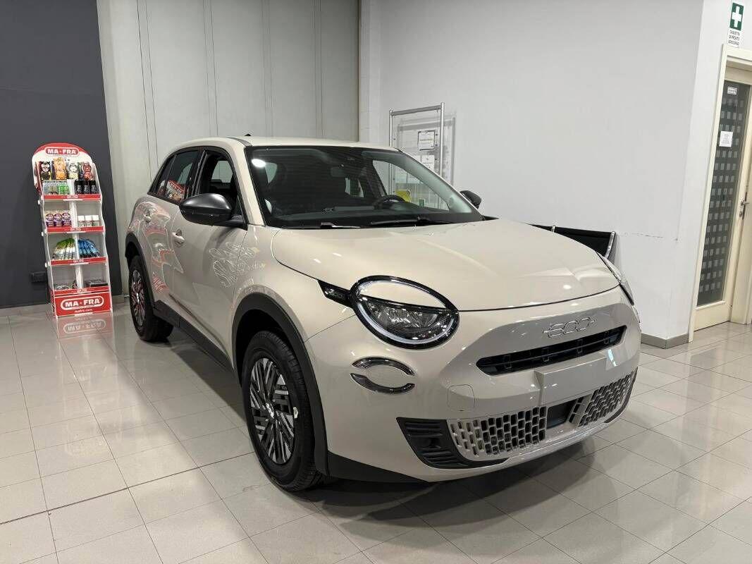 Fiat 600 1.2 hybrid 110cv auto