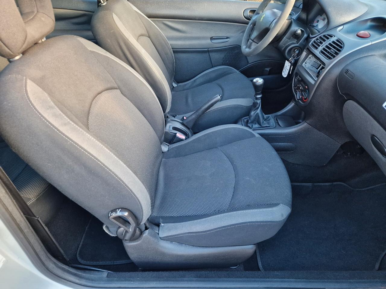 Peugeot 206 1.4 3p 96000km