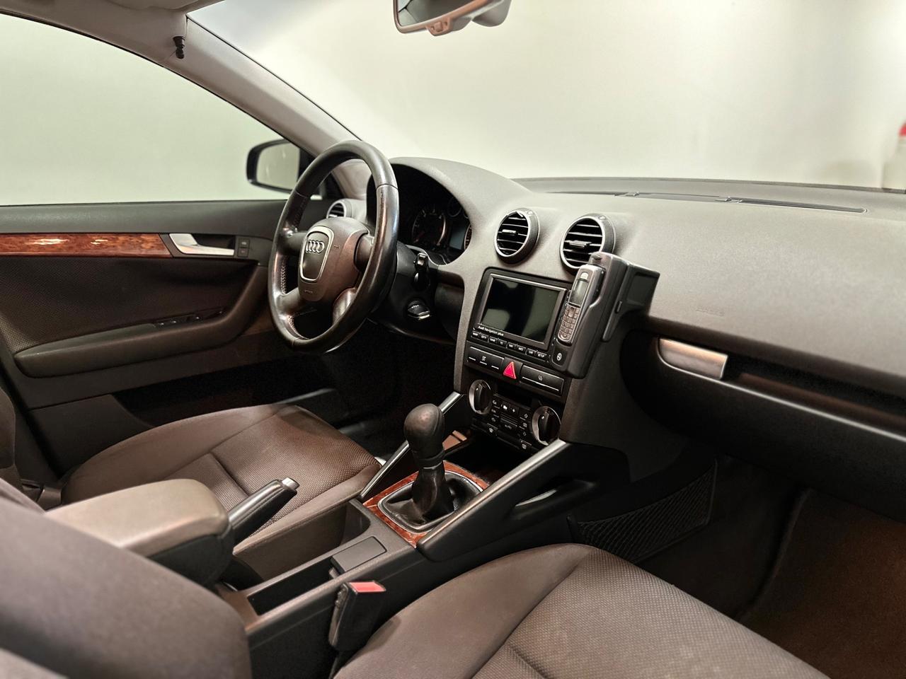 Audi A3 SPB 2.0 TDI Ambition TETTO PANORAMA