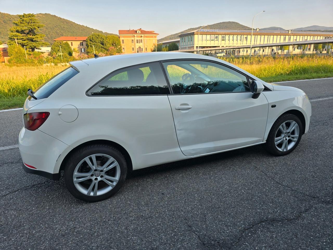 SEAT IBIZA 1.6 3p. SPORT "OK PER NEOPATENTATI"