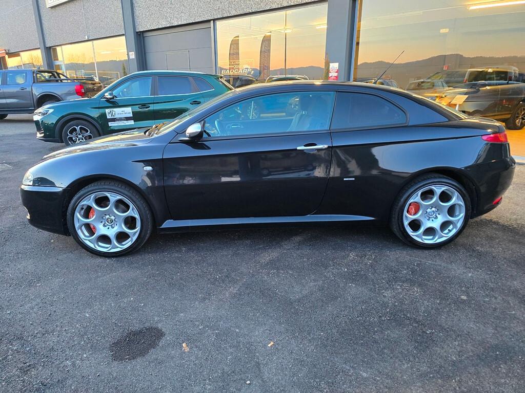 Alfa Romeo GT 1.9 JTDM 150CV Black Line DA COLLEZIONE