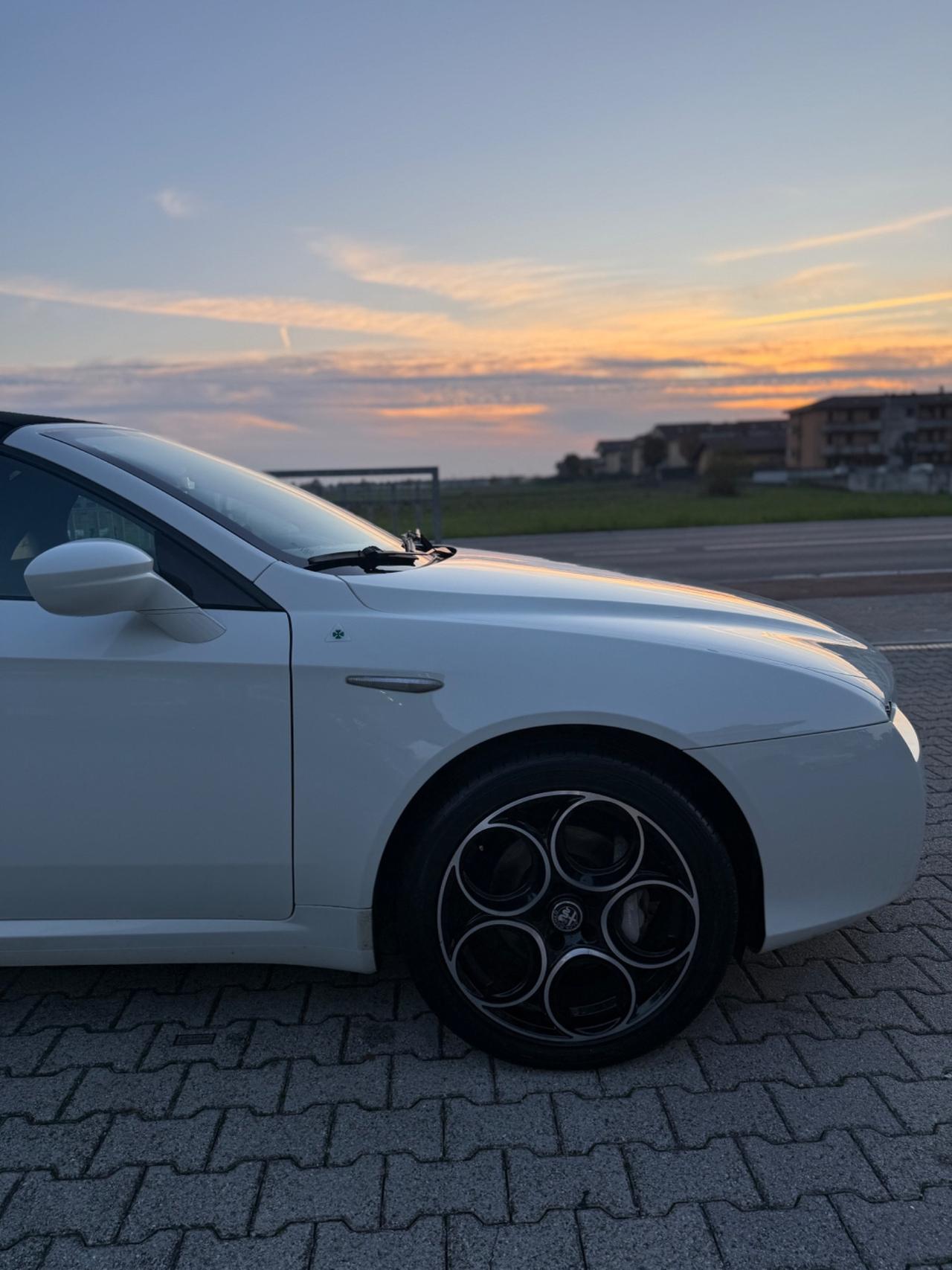 Alfa Romeo Spider 2.0 JTDm