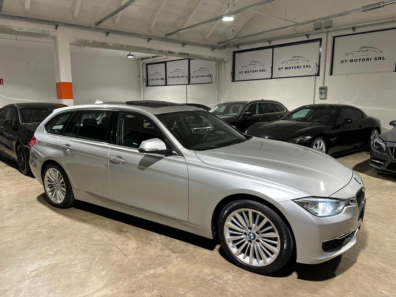Bmw 330 dA xDrive Touring Luxury - TETTO ADAPTIVE CRUISE