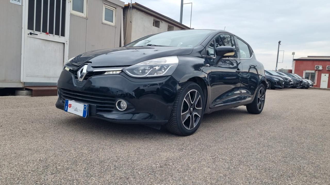 Renault Clio dCi 8V 75 CV Start&Stop 5 porte Energy Duel