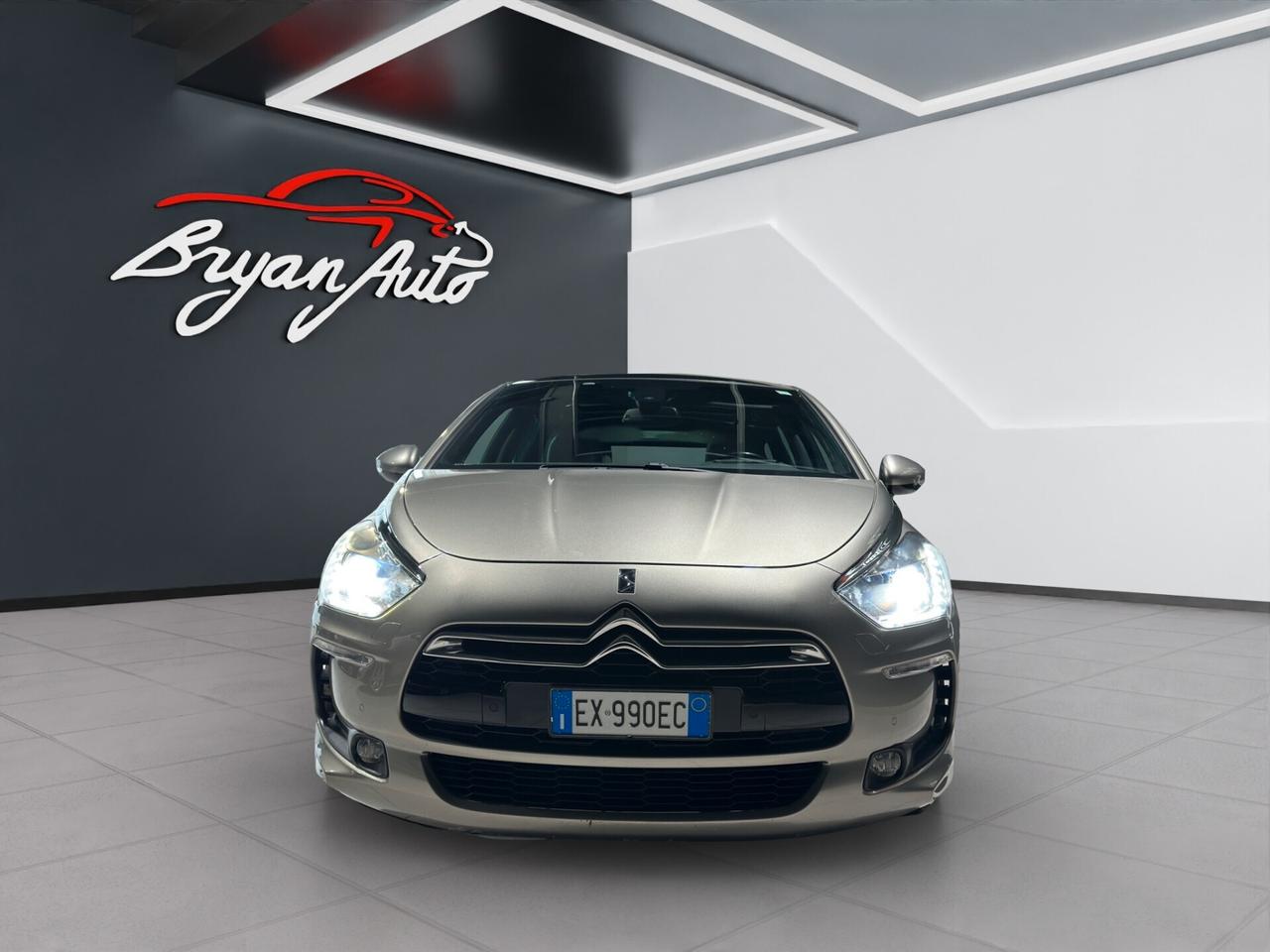 Ds DS5 2.0 HDi 163CV aut. So Chic T.PANOR. AUTO