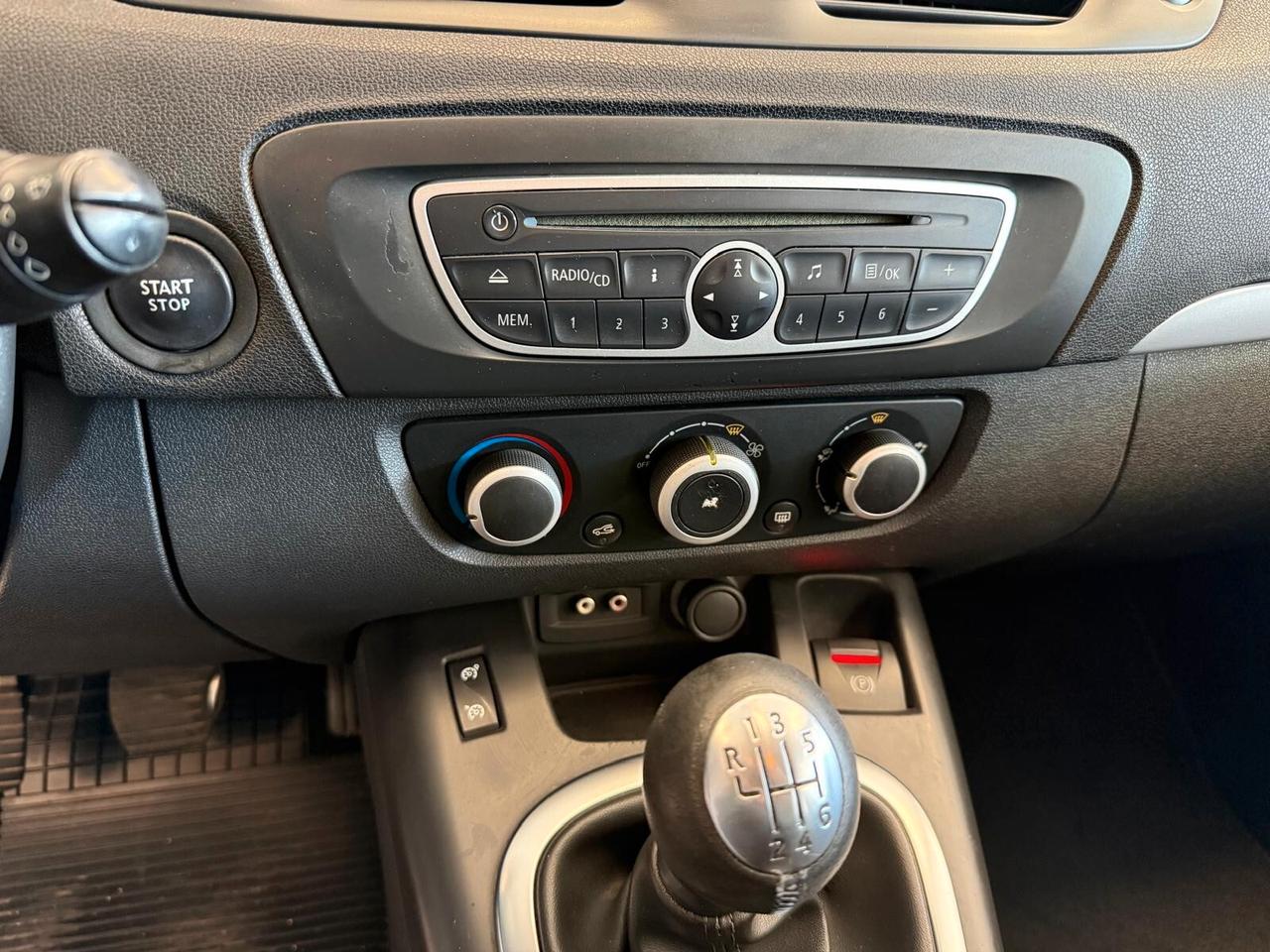 Renault Scenic Scénic X-Mod 1.5 dCi 110CV EDC Dynamique