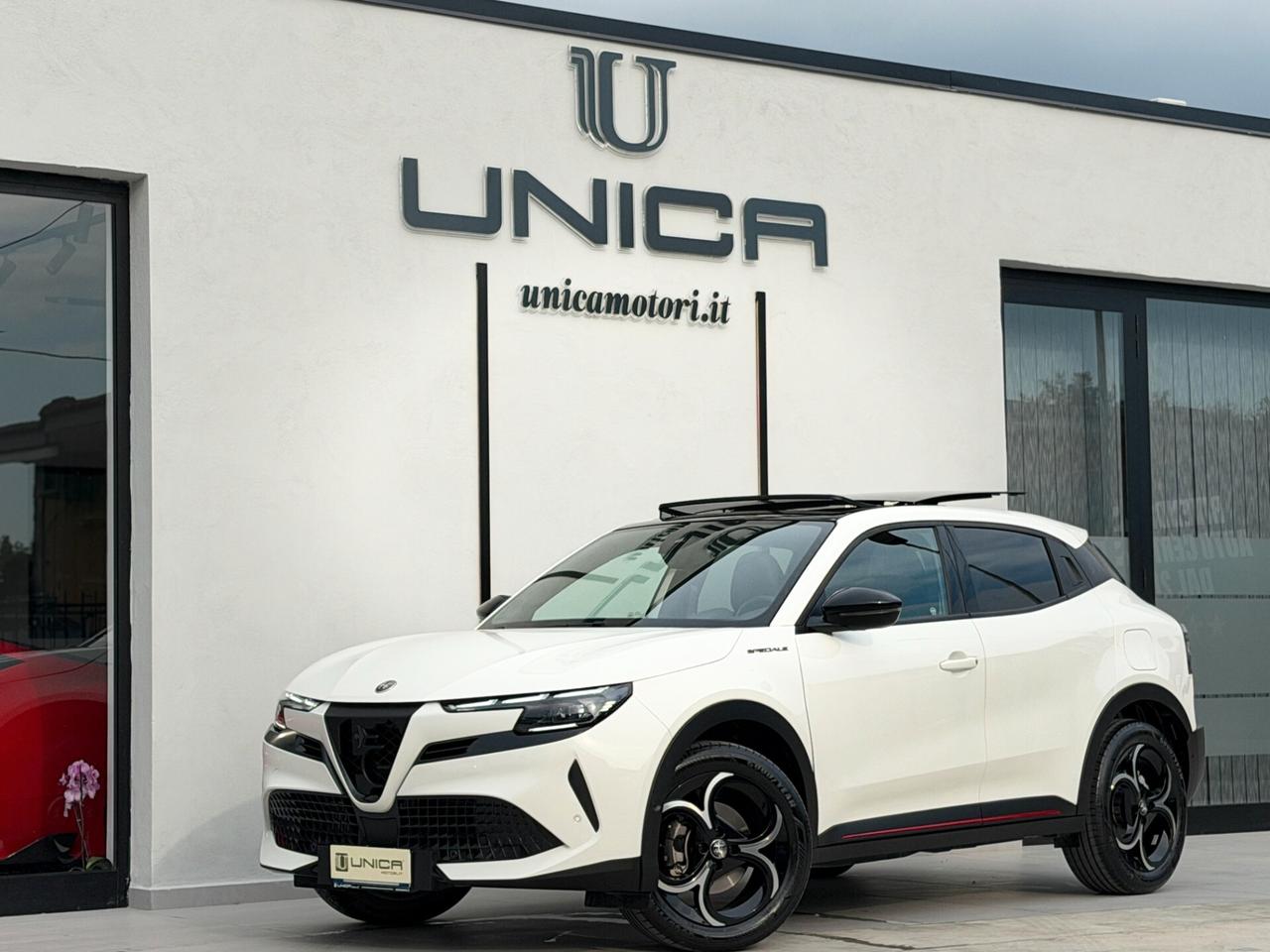 Alfa Romeo Junior 1.2 136 CV Hybrid eDCT6 SPECIALE TETTO