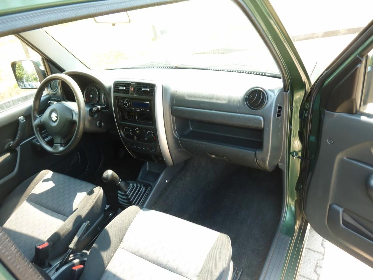 Suzuki Jimny 1.3i 16V cat 4WD JLX