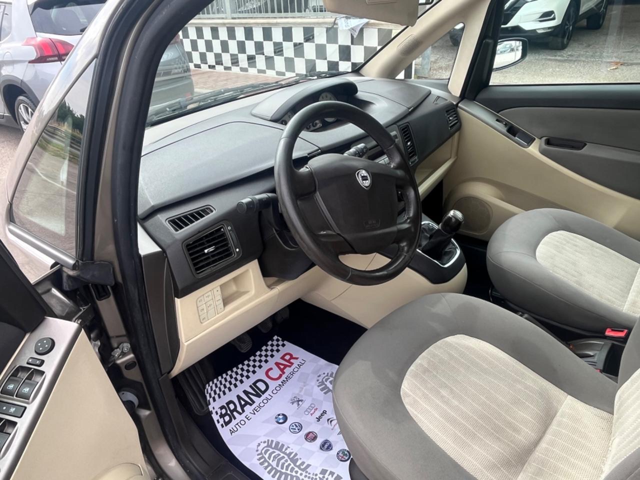 Lancia MUSA 1.3 Multijet 16V Oro 2005