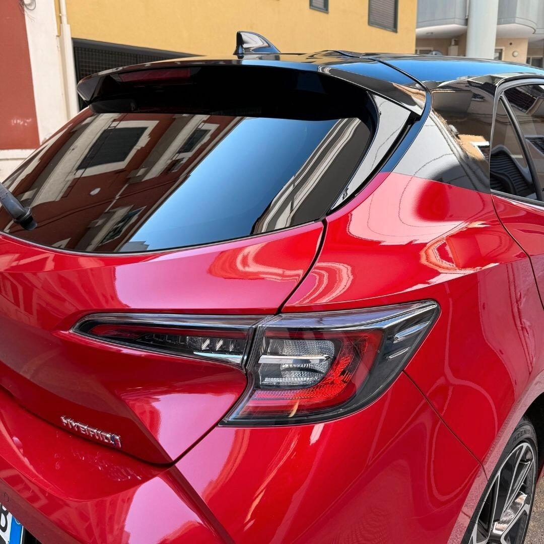 Toyota Corolla 2.0 Hybrid Lounge