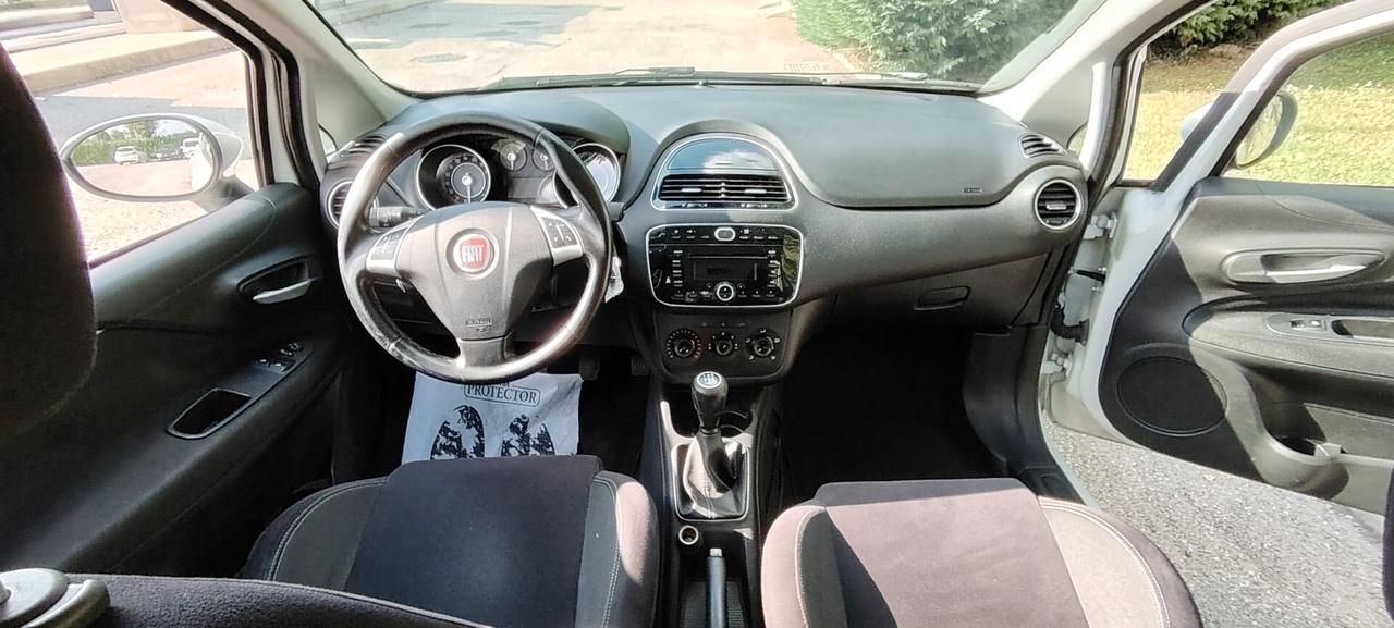 FIAT PUNTO 1.3 MJET IVA ESPOSTA