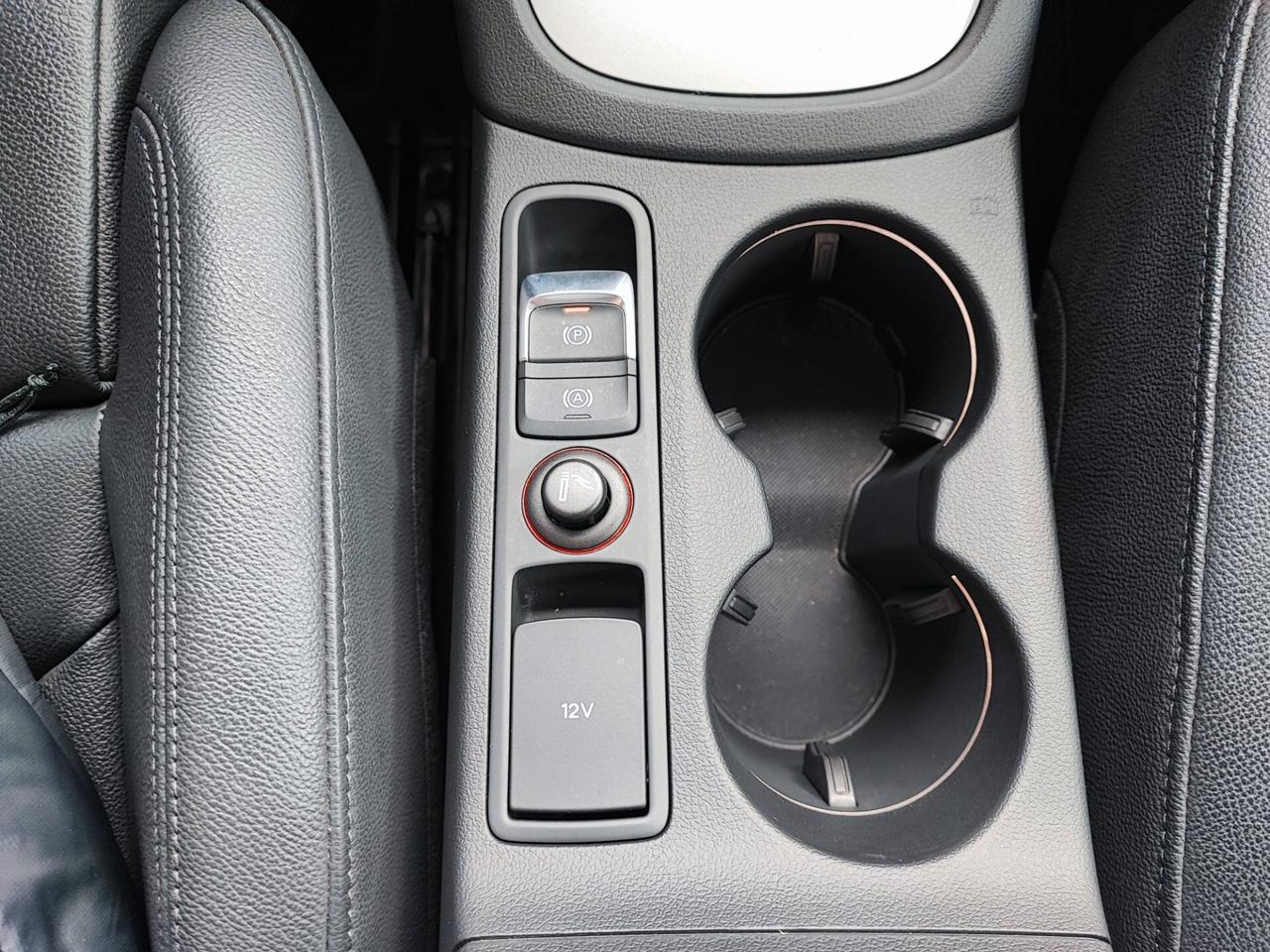 Audi Q3 2.0 TFSI 220 CV quattro S tronic Sport