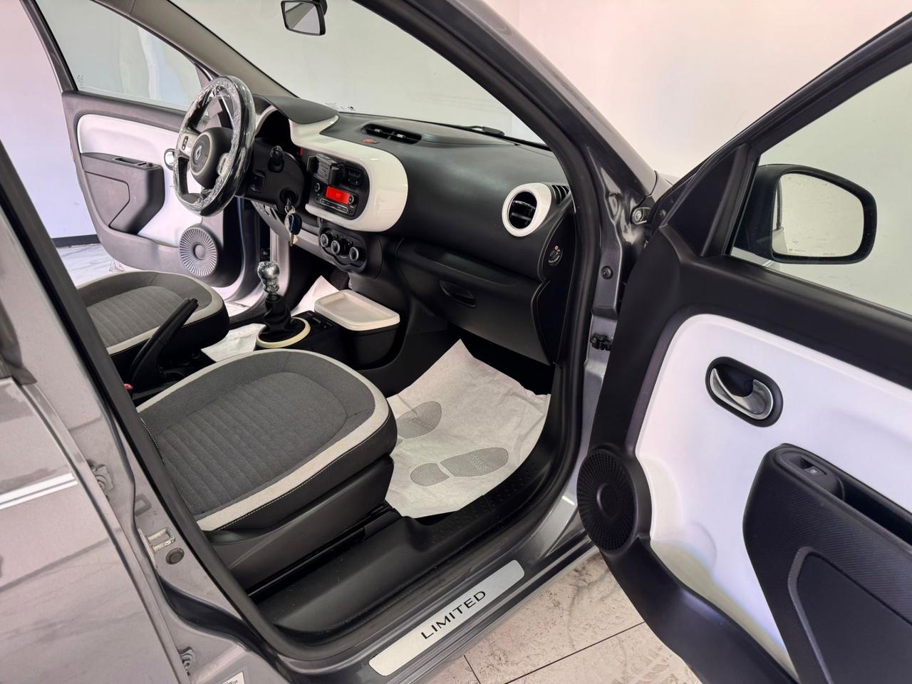 Renault Twingo TCe 90 CV-LIMITED-TAGLIANDATA RENAULT-2017