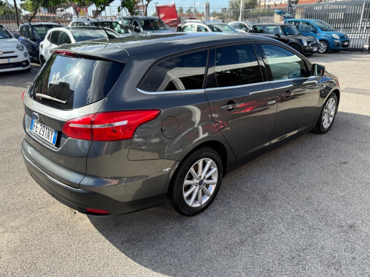 Ford Focus 1.5 TDCi 120 CV S&S Powershift SW Titanium
