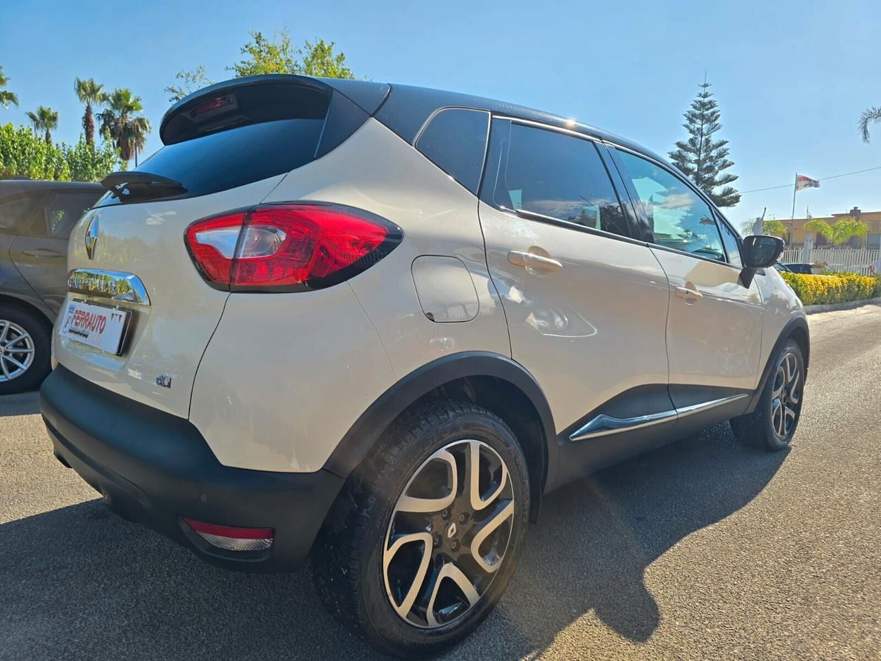 RENAULT CAPTUR 1.5DCI 90CV ENERGY R-LINK