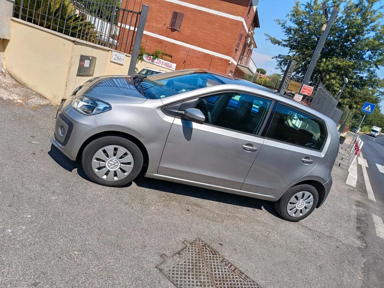 Volkswagen up! 1.0 5p. move up!