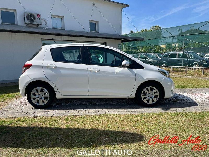 Toyota Yaris 1.0 Lounge
