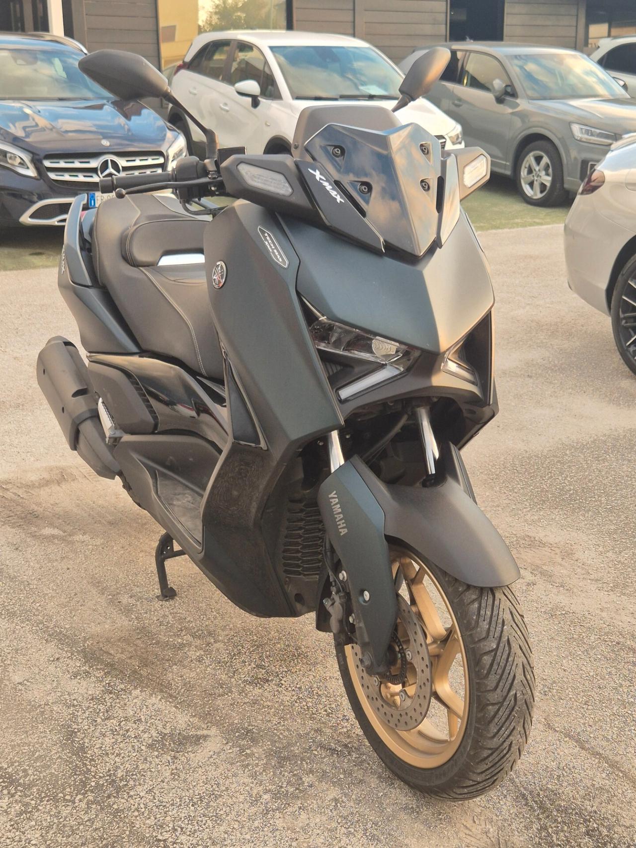 Yamaha X-Max 300 TECHMAX