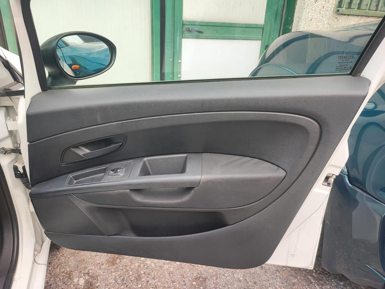 Fiat Grande Punto 1.4 5 porte BENZINA METANO 2009