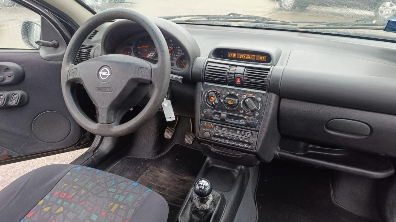 Opel Tigra 1.4i benzina OK NEOPATENTATI